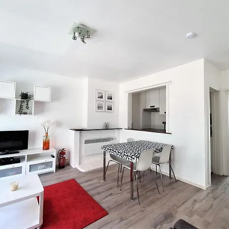 2 200m Bad Apartment Nieuwpoort